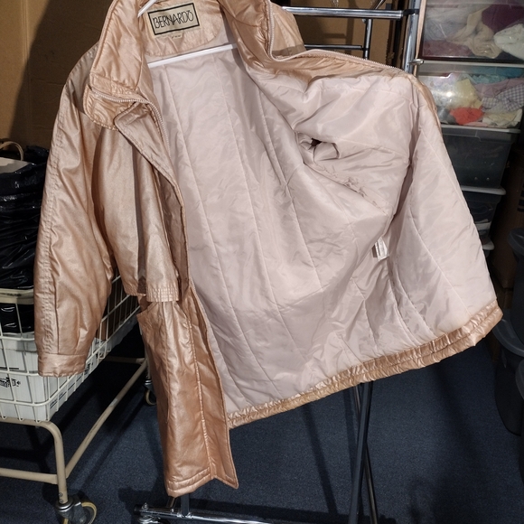 Bernardo Women's Bronze Jacket - Picture 5 of 15
